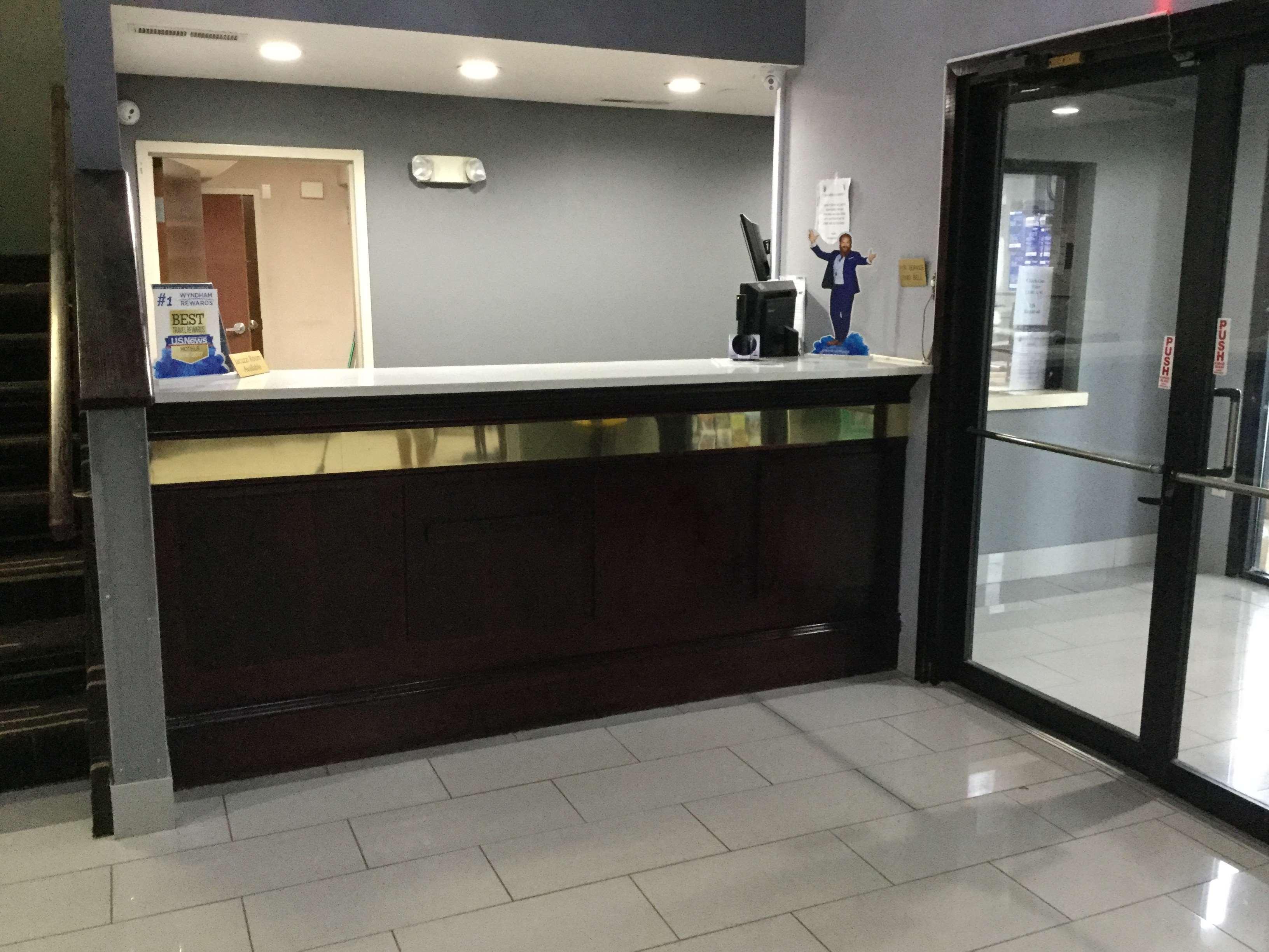 Super 8 By Wyndham Greer/Spartanburg Area Εξωτερικό φωτογραφία
