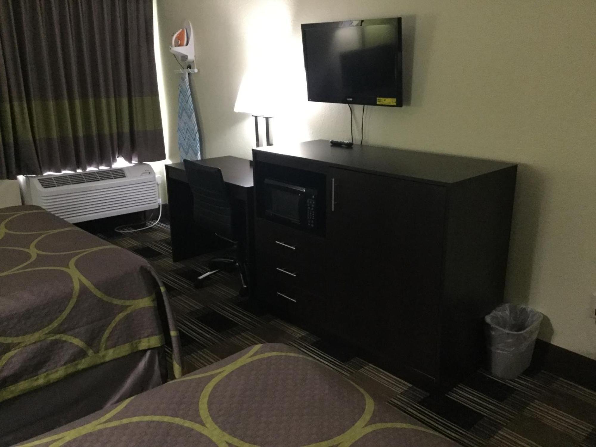 Super 8 By Wyndham Greer/Spartanburg Area Εξωτερικό φωτογραφία