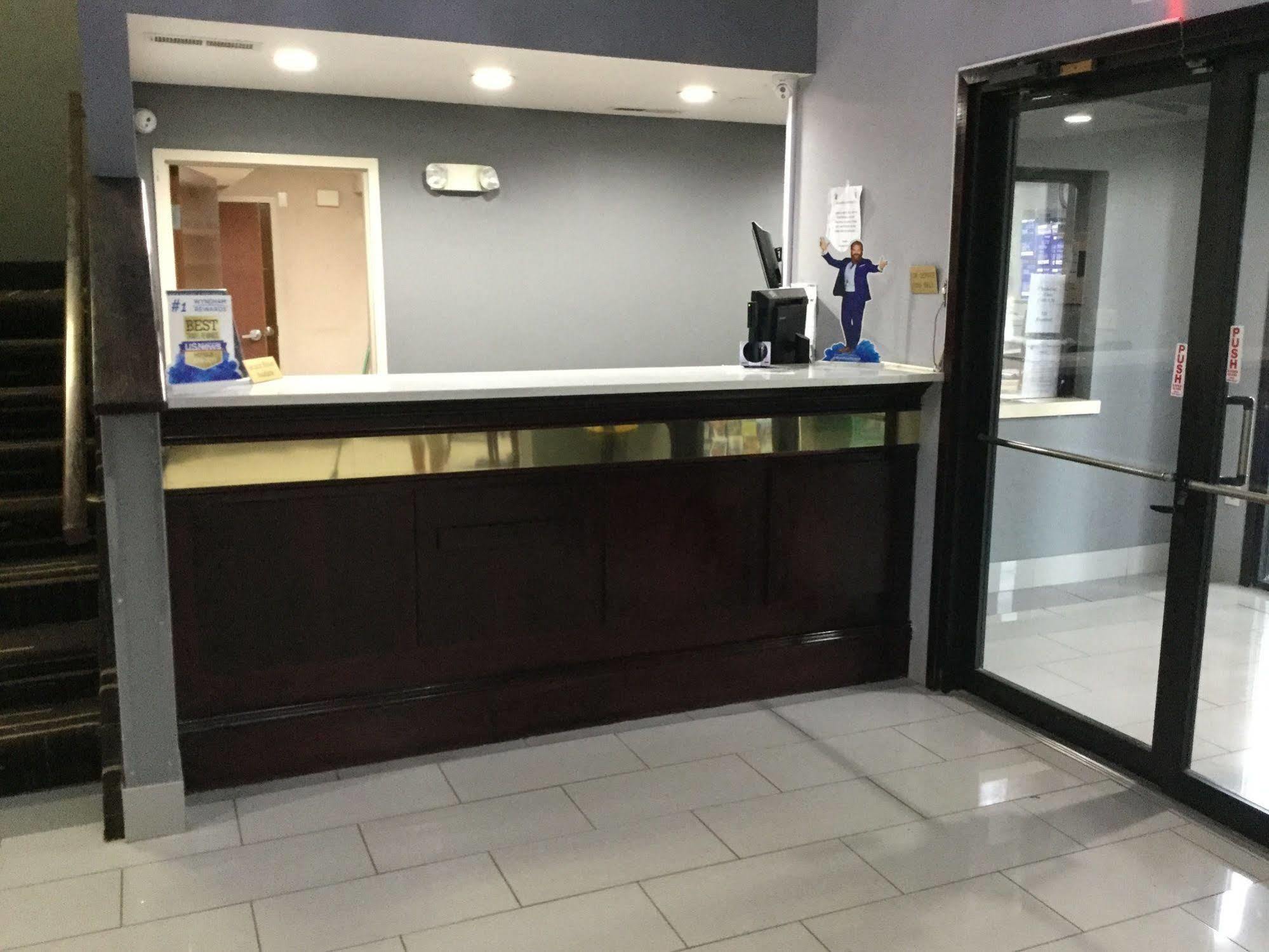 Super 8 By Wyndham Greer/Spartanburg Area Εξωτερικό φωτογραφία
